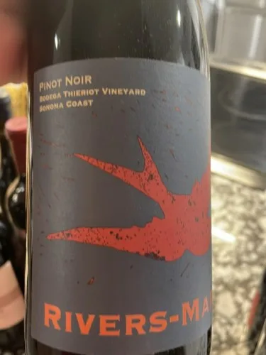 Bodega Thieriot Vineyard Pinot Noir