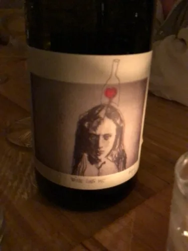 Wine Love Me