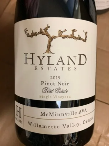 Petit Estate Single Vineyard Pinot Noir